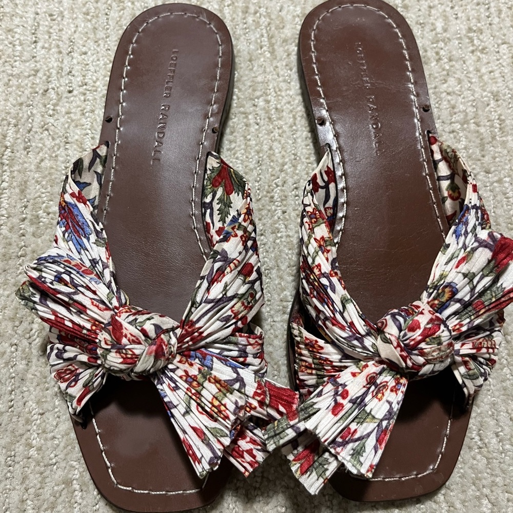 Loeffler Randall Peony Knot Wrap Sandal in Provincial Floral Size 7